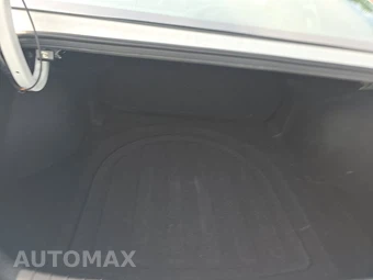 2026 Hyundai Elantra SEL Sport - miniatura 16