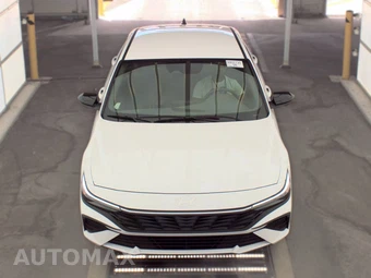 2026 Hyundai Elantra SEL Sport - miniatura 2