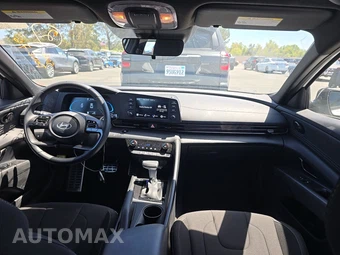2026 Hyundai Elantra SEL Sport - miniatura 11
