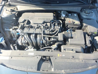 2026 Hyundai Elantra SEL Sport - miniatura 15