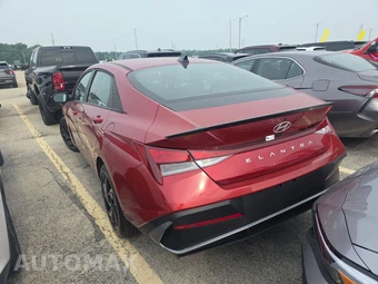 2026 Hyundai Elantra SEL Sport - miniatura 6