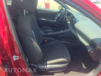 2026 Hyundai Elantra SEL Sport - miniatura 8