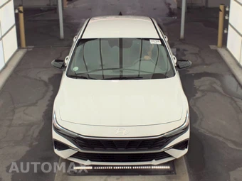 2026 Hyundai Elantra SEL Sport - miniatura 2