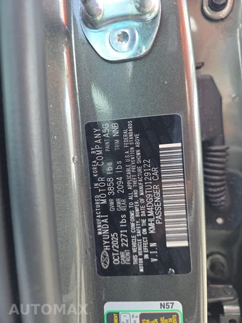 2026 Hyundai Elantra SEL Sport - miniatura 14