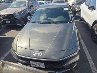 2026 Hyundai Elantra SEL Sport - miniatura 2