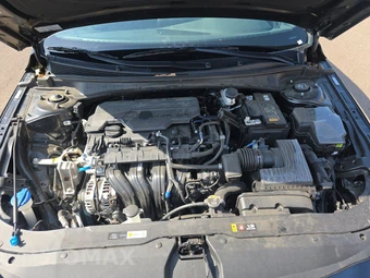 2026 Hyundai Elantra SEL Sport - miniatura 15