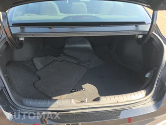 2026 Hyundai Elantra SEL Sport - miniatura 16