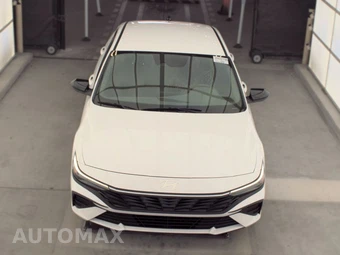 2026 Hyundai Elantra SEL Sport - miniatura 2