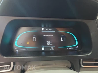 2026 Hyundai Elantra SEL Sport Premium - miniatura 9