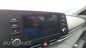 2026 Hyundai Elantra SEL Sport Premium - miniatura 25