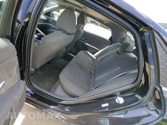 2026 Hyundai Elantra SEL Sport Premium - miniatura 10