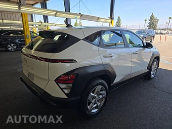 2026 Hyundai Kona SE - miniatura 4