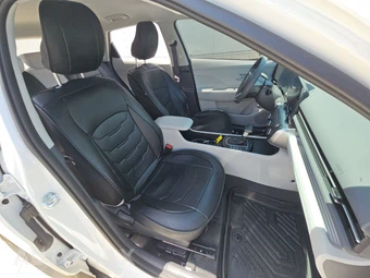 2026 Hyundai Kona SE - miniatura 8
