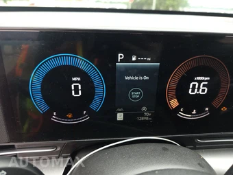 2026 Hyundai Kona SE - miniatura 12