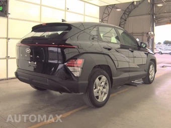2026 Hyundai Kona SE - miniatura 4