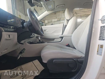 2026 Hyundai Kona SE - miniatura 7