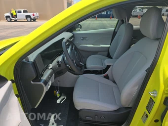 2026 Hyundai Kona SEL Premium - miniatura 7
