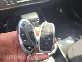 2026 Hyundai Kona SEL Sport - miniatura 8
