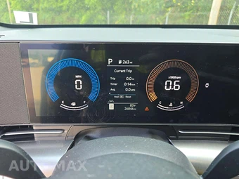 2026 Hyundai Kona SEL Sport - miniatura 6