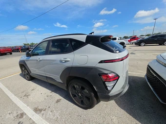 2026 Hyundai Kona SEL Sport - miniatura 6