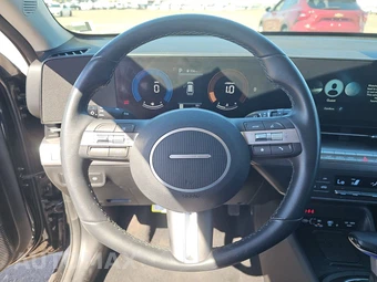 2026 Hyundai Kona SEL Sport - miniatura 10