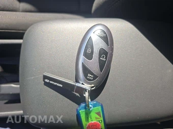 2026 Hyundai Kona SEL Sport - miniatura 5