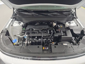 2026 Hyundai Kona SEL Sport - miniatura 15