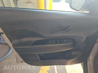 2026 Hyundai Kona SEL Sport - miniatura 9