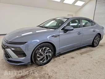 2026 Hyundai Sonata Hybrid Blue - car from the USA, Manheim Buy-Now listing at AUTOMAX