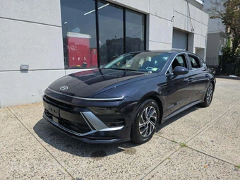 2026 Hyundai Sonata Hybrid Blue - samochód z USA z aukcji Manheim, oferta Kup Teraz w AUTOMAX