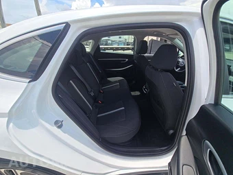2026 Hyundai Sonata Hybrid Blue - miniatura 13