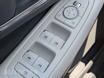 2026 Hyundai Sonata SE - miniatura 20
