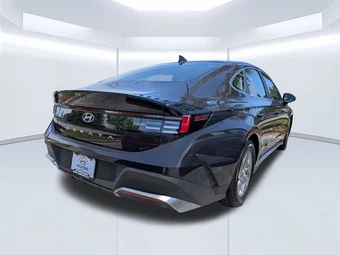 2026 Hyundai Sonata SE - miniatura 3