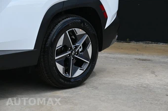 2026 Hyundai Tucson SEL - miniatura 9