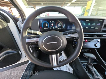2026 Hyundai Tucson SEL - miniatura 16