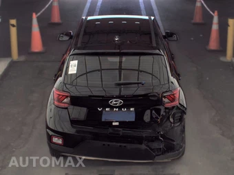2026 Hyundai Venue SE – miniatura 5
