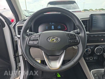 2026 Hyundai Venue SEL - miniatura 16