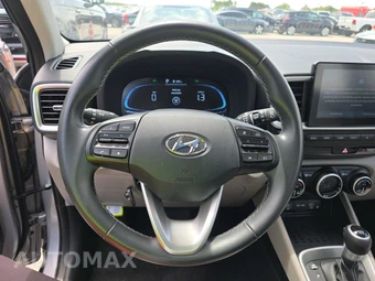 2026 Hyundai Venue SEL - miniatura 16