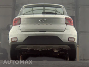 2026 Hyundai Venue SEL - miniatura 7