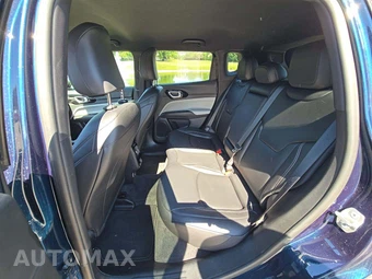 2026 Jeep Compass Limited - miniatura 10