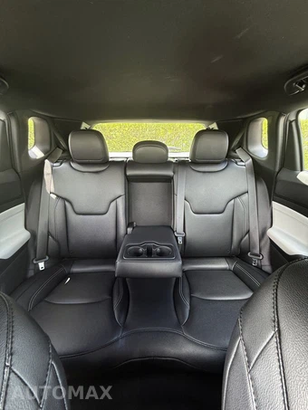 2026 Jeep Compass Limited - miniatura 11