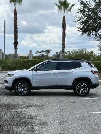 2026 Jeep Compass Limited - miniatura 7
