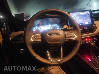 2026 Jeep Compass Limited - miniatura 10