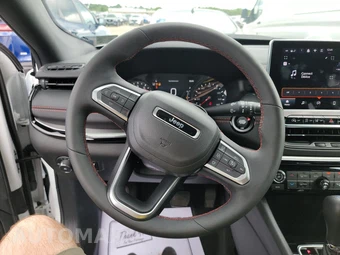 2026 Jeep Compass Trailhawk - miniatura 10