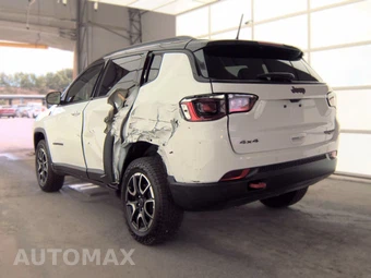 2026 Jeep Compass Trailhawk - miniatura 6