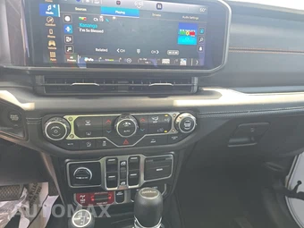 2026 Jeep Gladiator Mojave Crew Cab Medium Bed - miniatura 11