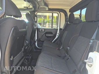 2026 Jeep Gladiator Mojave Crew Cab Medium Bed - miniatura 13