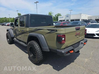2026 Jeep Gladiator Mojave Crew Cab Medium Bed - miniatura 2