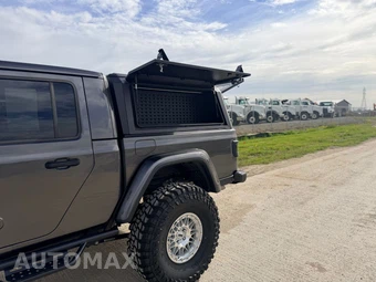 2026 Jeep Gladiator Mojave X Crew Cab Medium Bed - miniatura 10