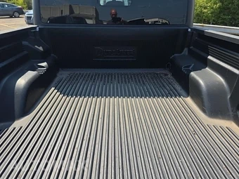 2026 Jeep Gladiator Rubicon Crew Cab Medium Bed - miniatura 19